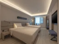 Atour X Hotel Xi'an Xiaozhai Jiaotong University Yanta Campus Hotels near Yanta