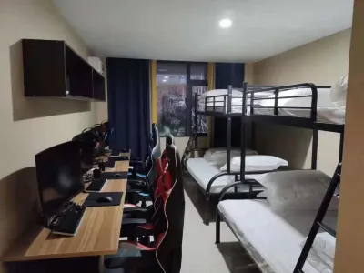 Jieshou Junting E-sports Hotel Các khách sạn ở Giới Châu