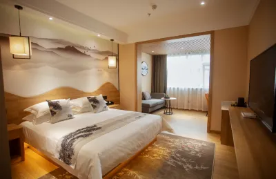 Wee light luxury hotel