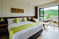 LUX* Tea Horse Road Sangushui Hotels in Yulong