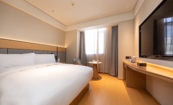 JI Hotel (Nanchang Street, Sanyang Square)