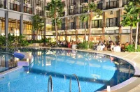 Horison Ultima Ratu Serang - Kolam Renang
