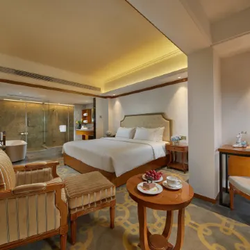 the Hotel V (Zhenjiang Jingkou)