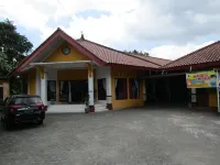 Hotel BIP Tawangmangu Hotels in Tawangmangu Subdistrict