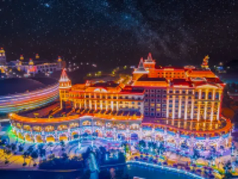 Chimelong Circus Hotel ペンギンパビリオン周辺のホテル