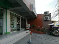 Meaco Royal Hotel-Binan Hotels in Binan