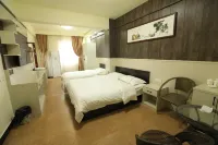 Q+ Tangchao Hotel