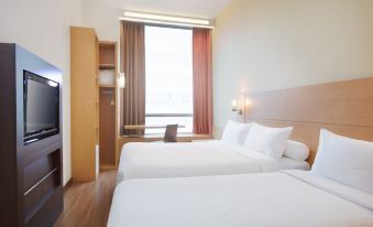 Ibis Singapore Novena