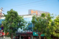 MeiZhu·Romays Hotel (Fangchenggang Cross Sea Bridge Store) Hotels near Ho Chi Minh trail