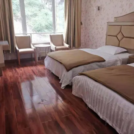 Dege Chaoying Homestay