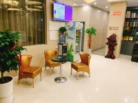 Mango Boutique Hotel (Song County Baiyun Avenue) Hotels in Songxian