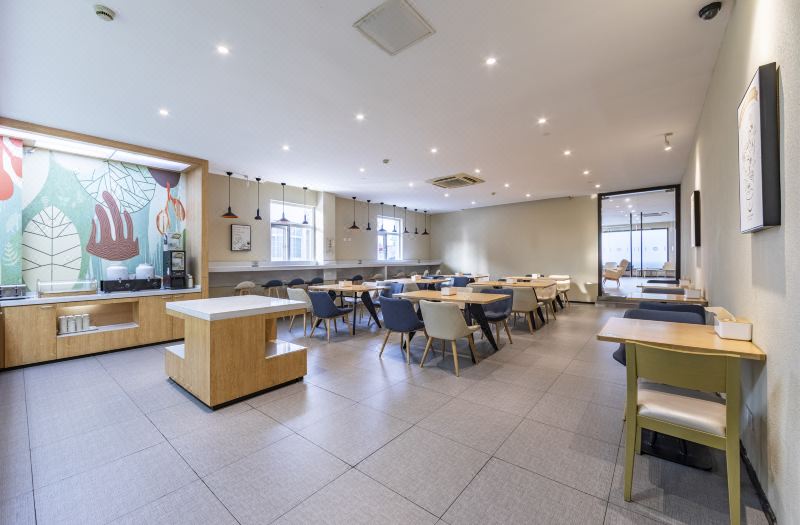 HanTing Hotel (Shanghai Hongqiao Hub Railway Station)