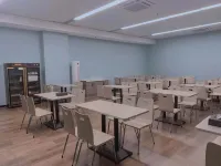 富豪ホテル（銀川高速鉄道駅懐遠ナイトマーケット） - 2つ星