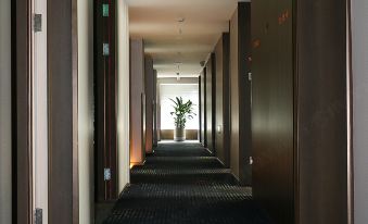 10. 볼리 우드 호텔..