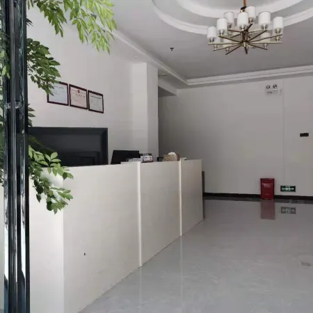Anlong Tongshun Hotel