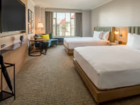 The Duniway Portland, A Hilton Hotel Hotels in Portland
