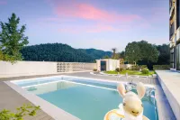 Changxing Nuanzhu·180° Lake View Resort Villa Design Beautiful