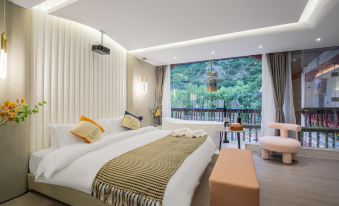 Private Enjoy Travel Hotel (Jiuzhaigou Scenic Area)