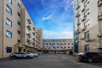Jiuqi Yazhi Hotel - Parkplatz