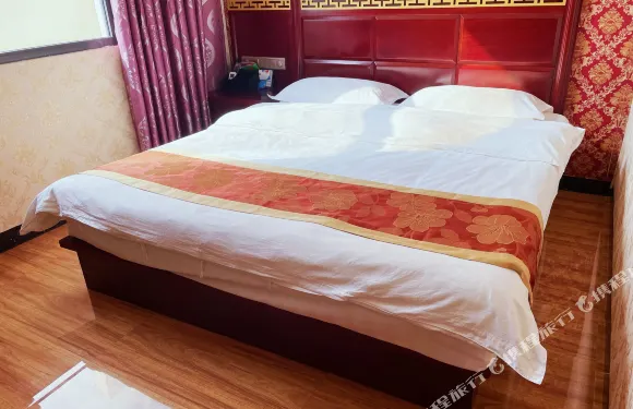 富寧星辰主題酒店