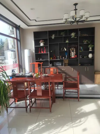 Yunshuyuan Business Hotel