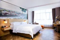 Vienna Hotel (Yanshan Qidu International Store)