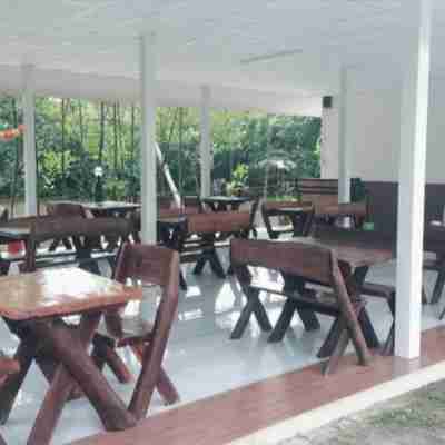 Sangtai Amphawa Resort and Fishing Park Dining/Meeting Rooms