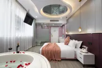 Swan Yiju Hotel (Wuyi Square IFS International Finance Center) Các khách sạn ở Trường Sa