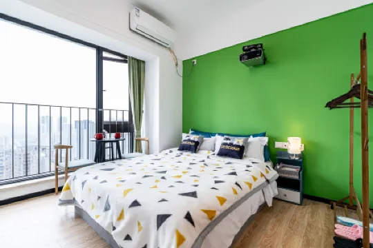 思蜀百享セルフ式民宿（成都東郊記憶理工大学）