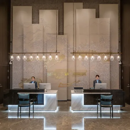 Rezen Dong Hotel Отели рядом с достопримечательностью «Северный вокзал Аньтин»