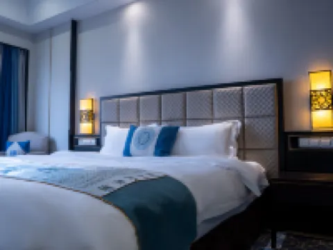 Huidong Hotel Hotels in Zigong