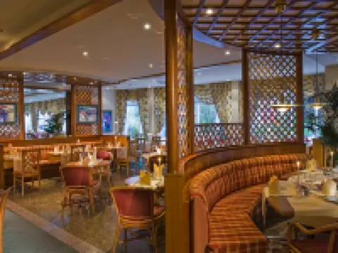 コングレス  ホテル ウァイマール バイ メルキュール ワイマールのホテル