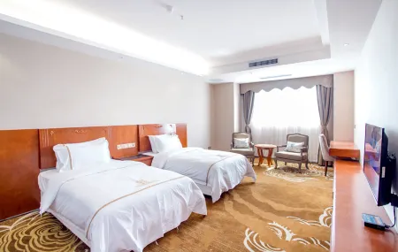 Elong R.YUN Hotel (Meizhou Fengshun Jiabaihui)