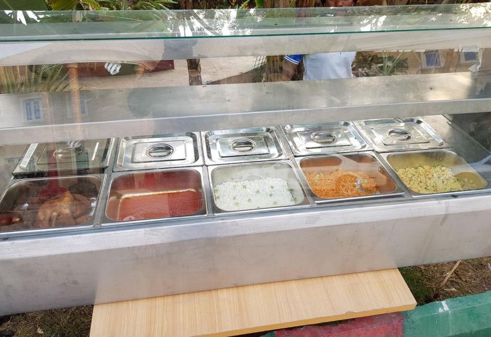 알로하 호텔 앤 리조트 수영장