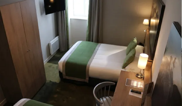 르 무통 블랑 몽생미셀 호텔