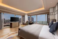 Zhuhai Longzhuda International Hotel (Gongbei Port Railway Station Branch)