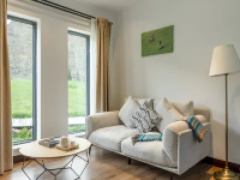 温泉賽里木湖克魯格野奢營地 温泉縣酒店