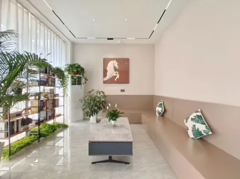 Shun'an Village Hotel (Chengdu Tianfu International Airport Branch) Отели рядом с достопримечательностью «Sancha Lake Scenic Area»