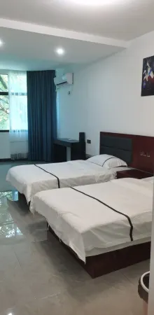 Kelaishun Hotel Отели рядом с достопримечательностью «Moon Bay Health and Wellness Resort»