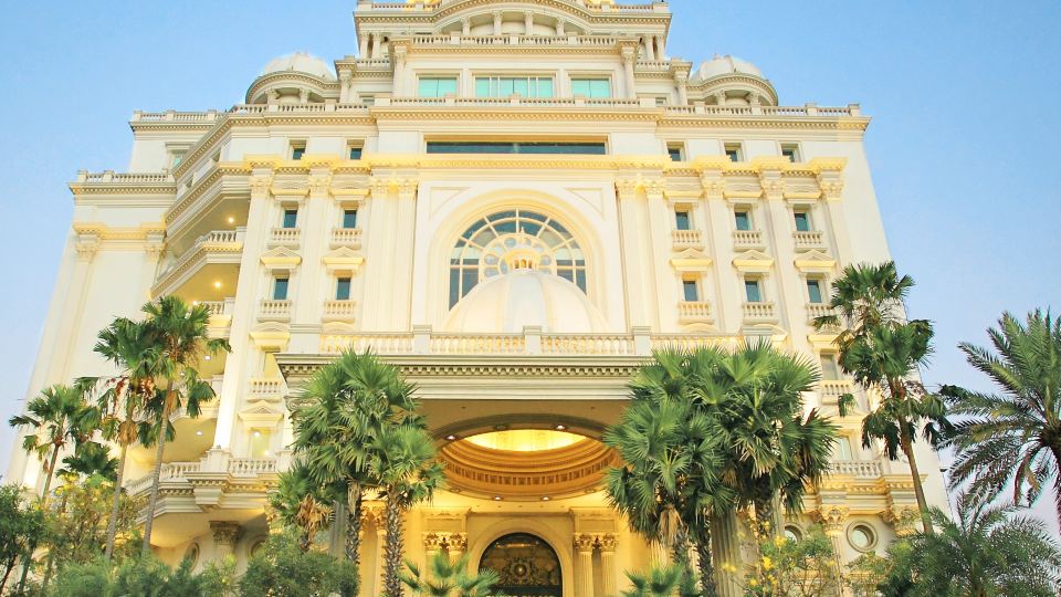 Grand Empire Palace Hotel