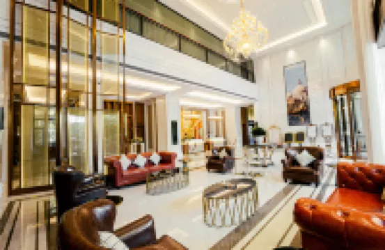 Vienna International Hotel (Zhaotong Wuyue Plaza) - parking