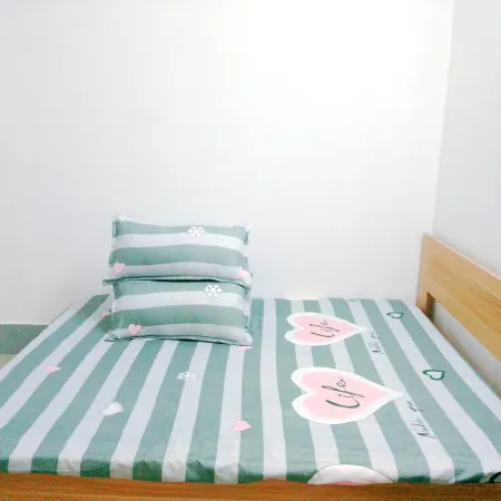 Simple Youth Hostel