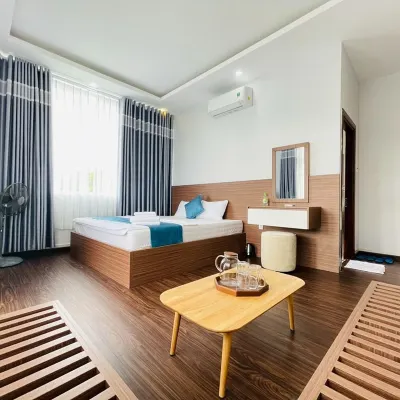 Thanh Binh Hotel Con Dao Отели рядом с достопримечательностью «Пляж Датзок»