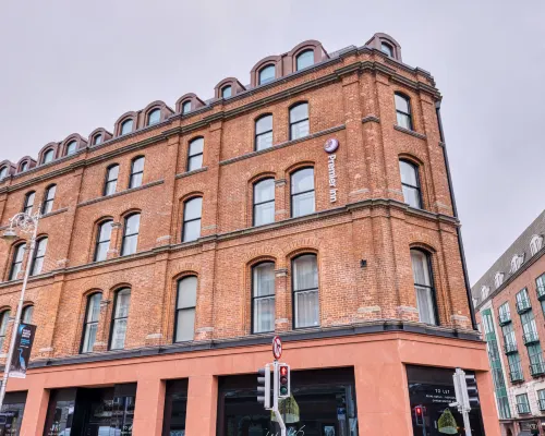 Premier Inn Dublin City Centre (Temple Bar) Hoteles cerca de Academia Royal Hibernian