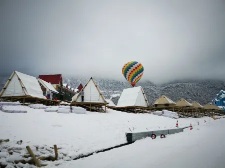 Deep breaths at Xiling Snow Mountain Campground