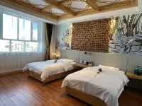 Wisdom Bridge Hotel Hotel di Fuyun