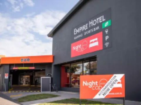 ไนท์แคป แอท เอ็มไพร์ โฮเทล โรงแรมในแอดิเลด