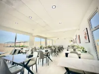 Shazhichuan Camp Hotel