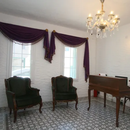 Alya Mou Butik Hotel