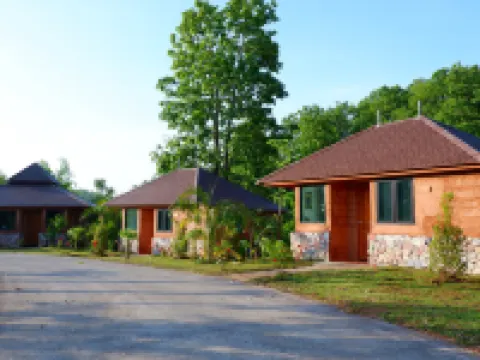 คาทิลิยา ปาร์ค วิลล่า โรงแรมในอำเภอ แม่จัน